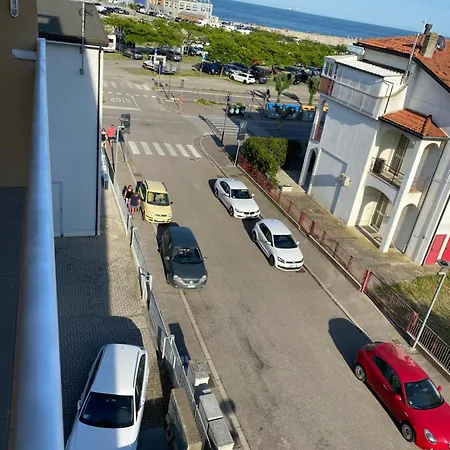 Ravenna D Amare 2 Апартаменты *